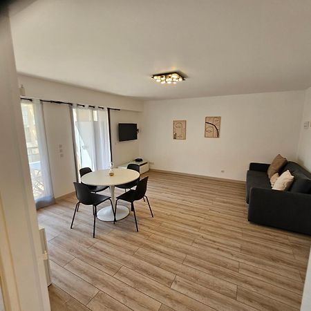 Beautiful 1 Bedroom Flat Nice Exterior photo