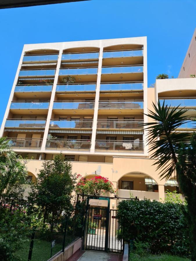 Beautiful 1 Bedroom Flat Nice Exterior photo