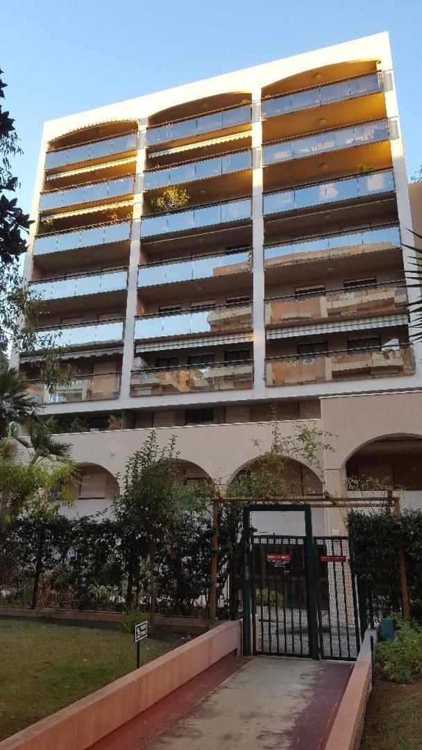 Beautiful 1 Bedroom Flat Nice Exterior photo