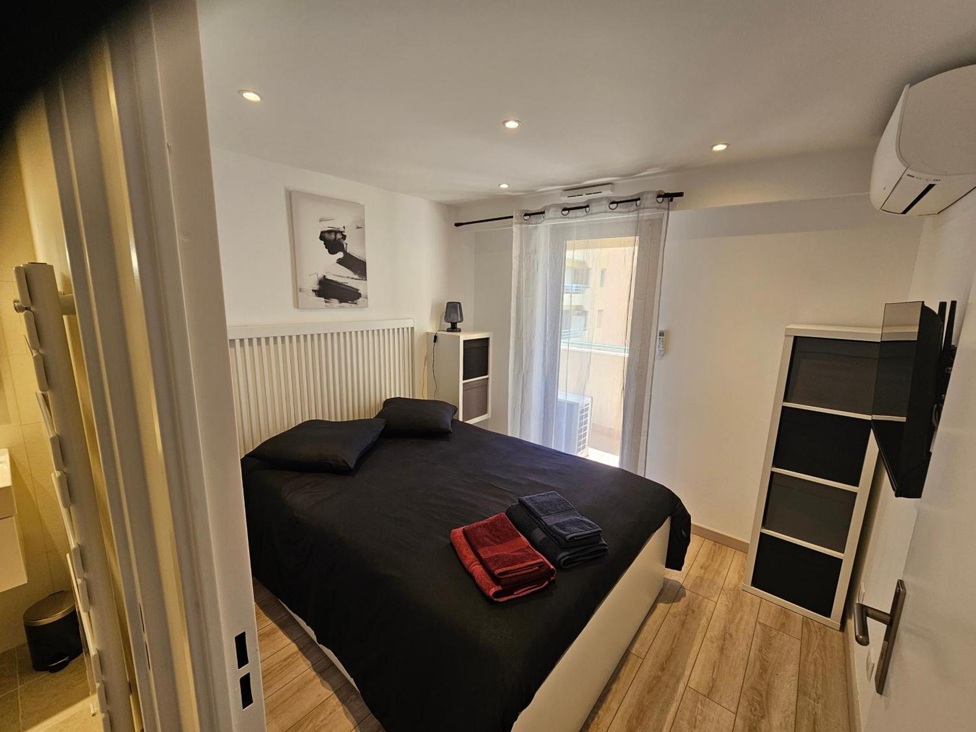 Beautiful 1 Bedroom Flat Nice Exterior photo